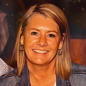 Meet your Posher, Hollie